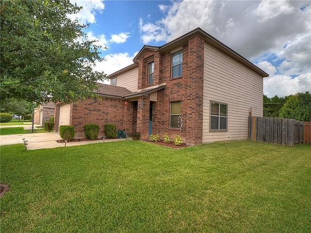 1st image of 4204 Kings Canyon Dr