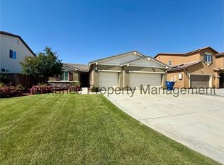 5720 Woodard Ridge Dr, Bakersfield, CA 93313
