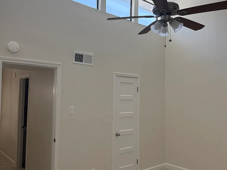 3121 Rosedale Ave — Photo 20