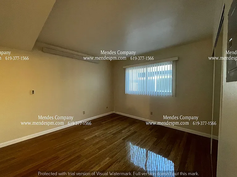 2238 Famosa Blvd #12 — Photo 10