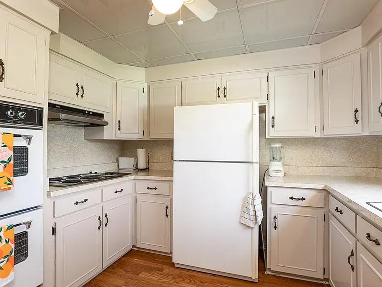 1631 Canal Ct — Photo 11