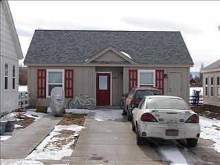 1st image of 847 Cottage Park Ln