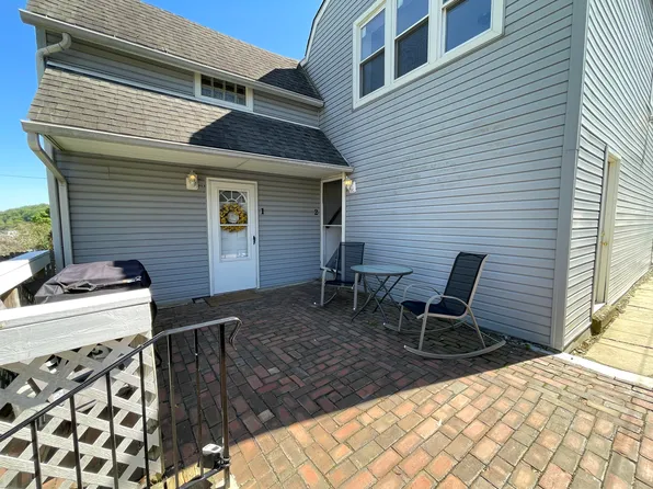 225 E 6th Ave, Conshohocken, PA 19428