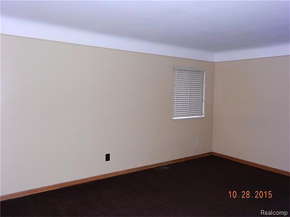 5th image of 8168 Lochdale St