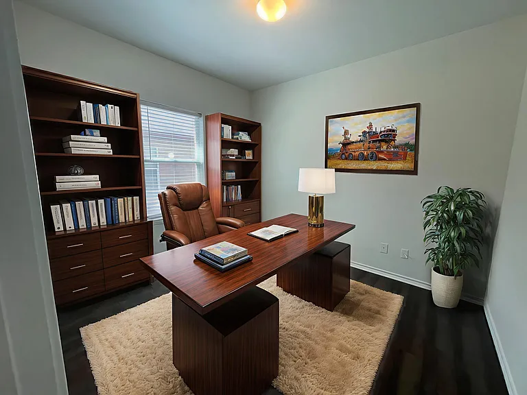 1232 Redman Ave — Photo 6