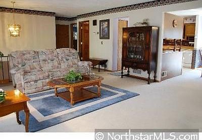 3rd image of 2224 Matterhorn Ln