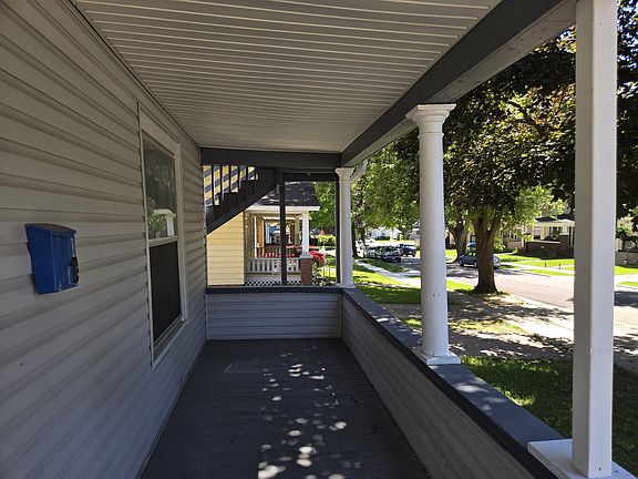 4th image of 502 Pearl St #1