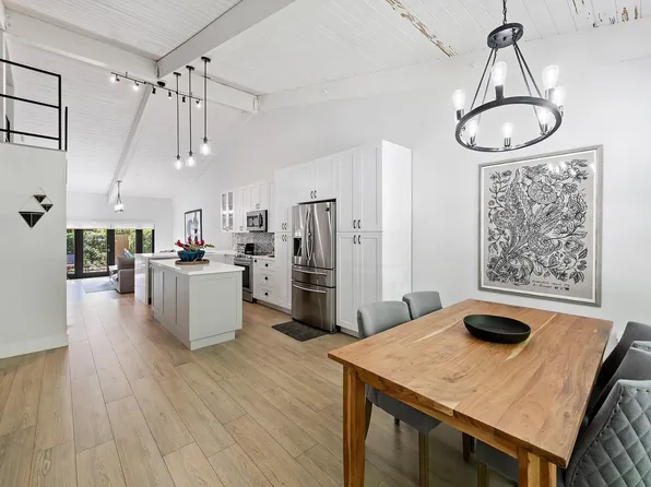 13621 SW 101st Lane, Miami, FL 33186