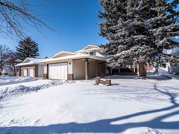 2nd image of 52 Piedmont Cres