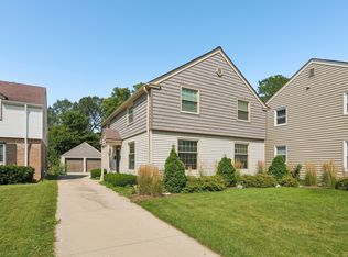 833 Robertson St #A, Milwaukee, WI 53213