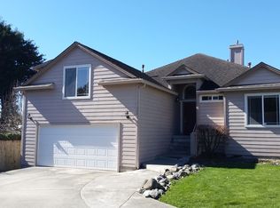 380 Pelicans Pouch Ct, Eureka, CA 95503