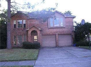16902 Tranquil Dr, Sugar Land, TX 77498