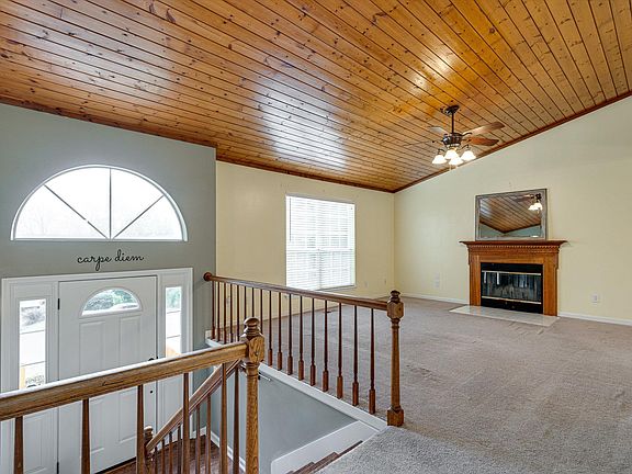 4th image of 6141 Blue Ash Dr