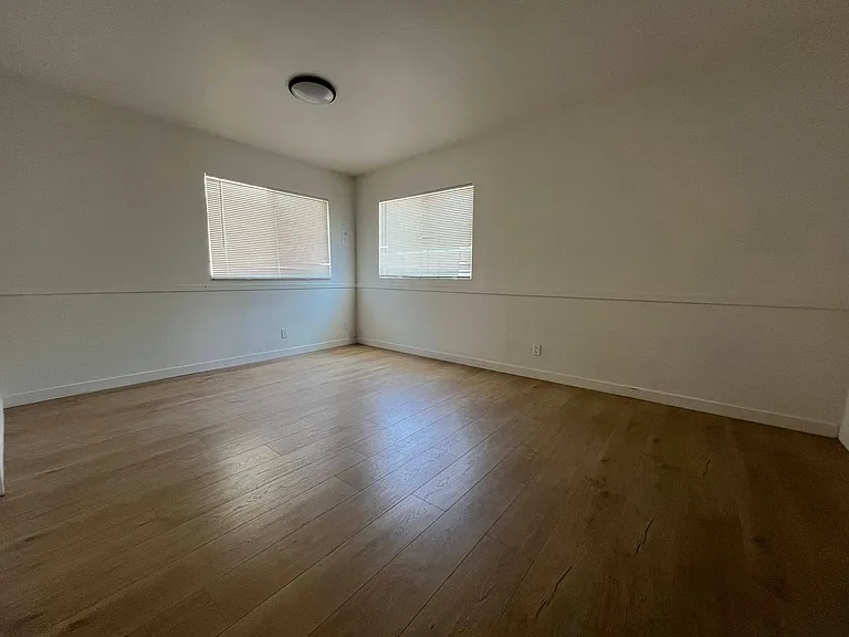 8007 Hill Dr #8009 — Photo 14