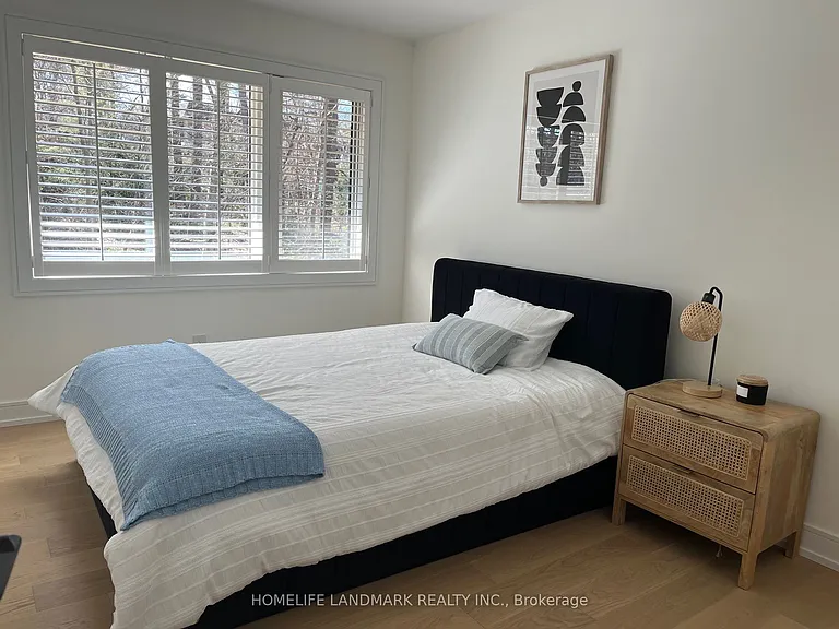 284 Woodland Dr — Photo 12