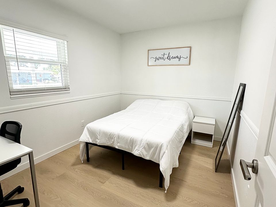 1st image of 4611 N Eddy Dr