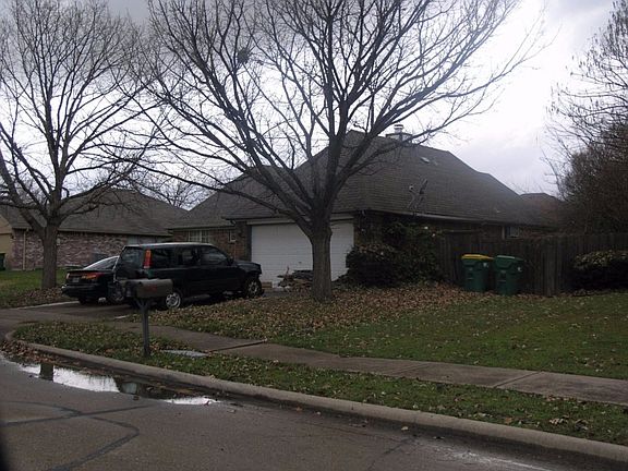 2nd image of 8009 Yacht Club Dr