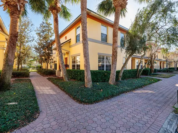122 Coquina Bay Dr, Saint Petersburg, FL 33705