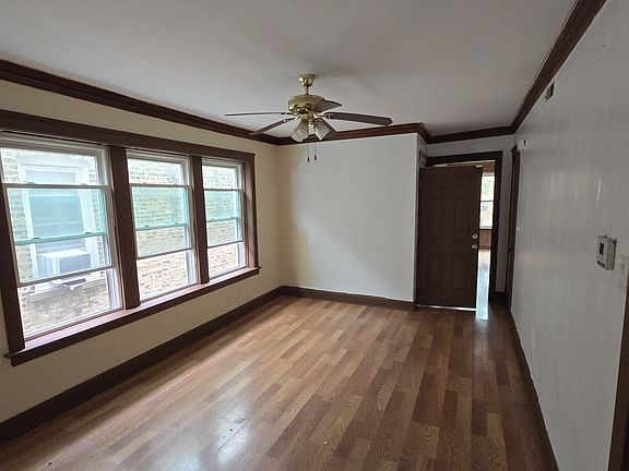 2nd image of 4924 W Adams St
