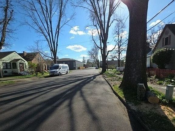 5th image of 475 21st St SE