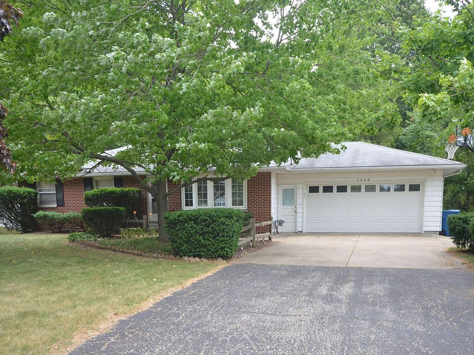 1st image of 2440 Spartan Dr