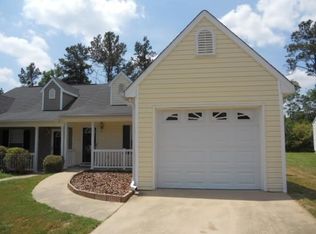 2944 Southshore Ct, Macon, GA