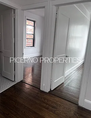 Rented by Owner | media 12