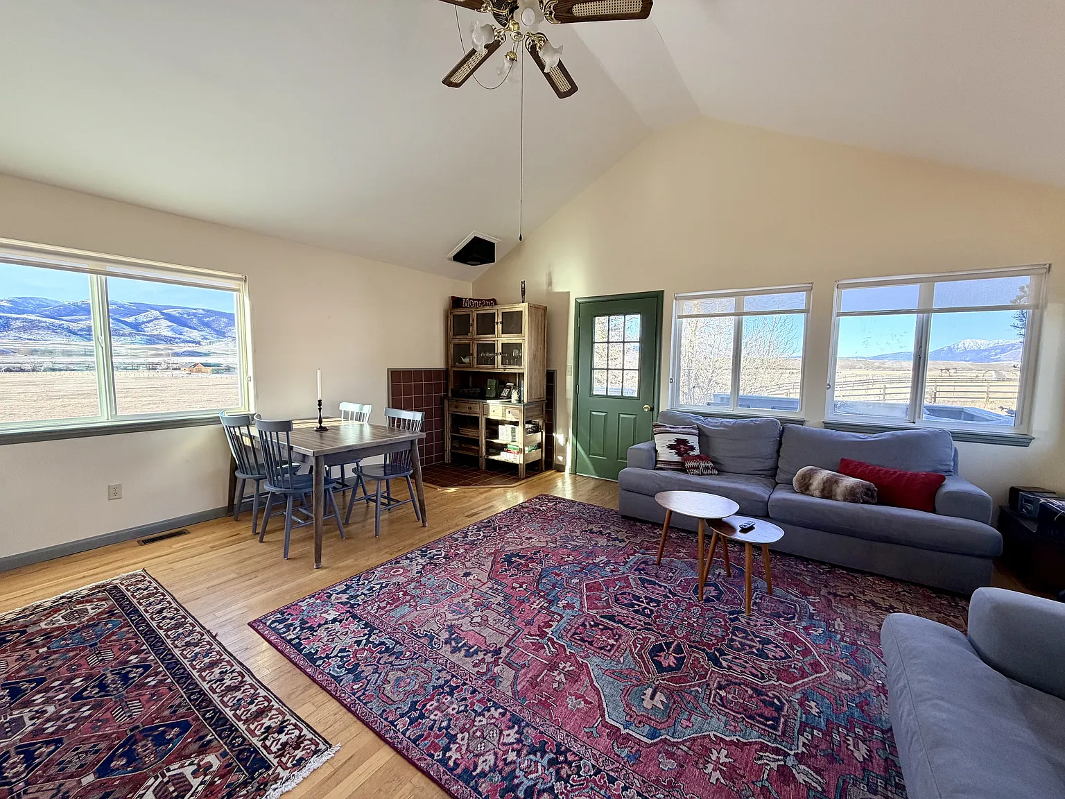 51 Yellowstone Trail - Paradise Found - 1 — Photo 4