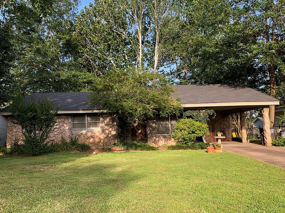 1st image of 605 Cheryl Ln