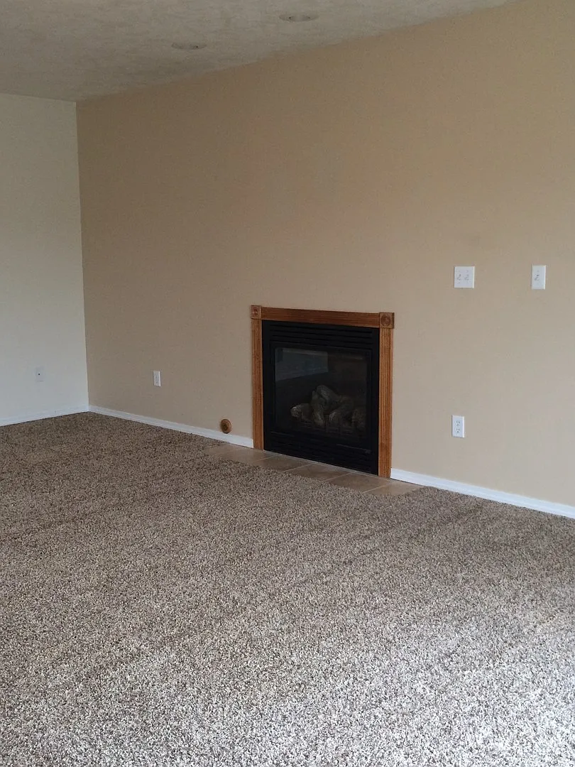3 Bed, 2.5 Bath on Sunnyside Hill! — Photo 3