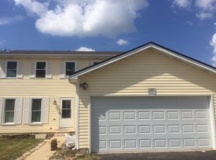 344 Ironhawk Ct, Carol Stream, IL 60188