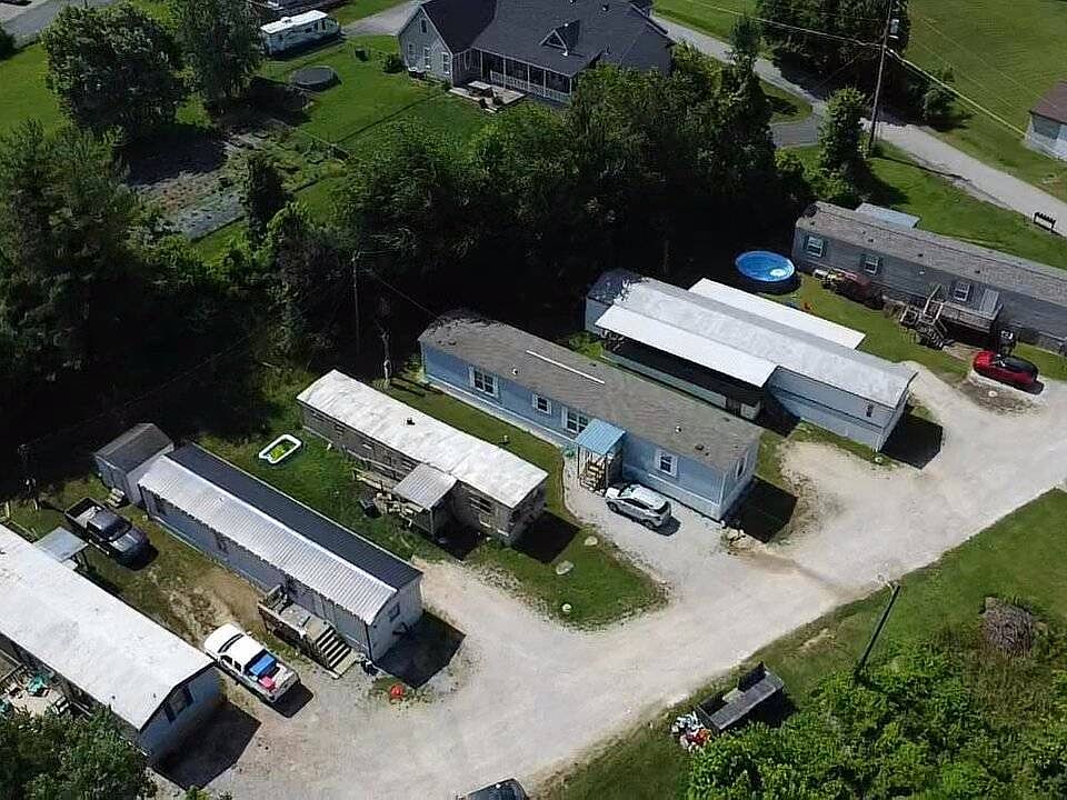1st image of 111038 Broadway Dr