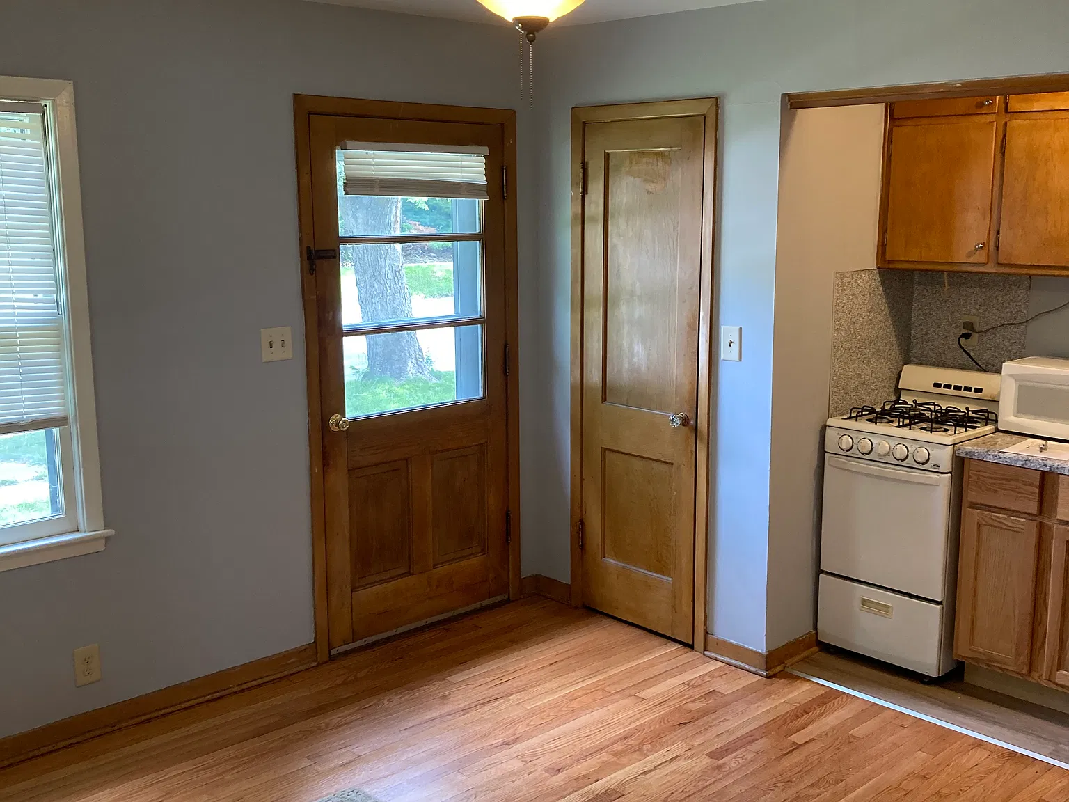 1 bed, 425 sqft, $600 — Photo 1