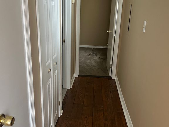 5th image of 2351 S 16th St Floor 1