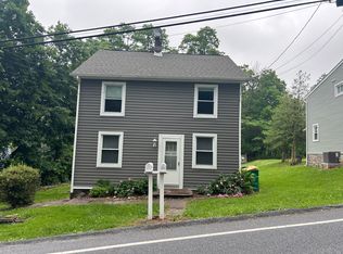 975 Waltonville Rd #A, Hummelstown, PA 17036