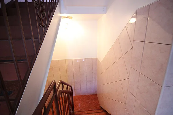 Rented by Bedford 6 Real Estate | media 18