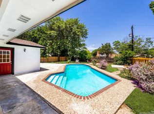 8323 Starcrest Dr, San Antonio, TX 78218