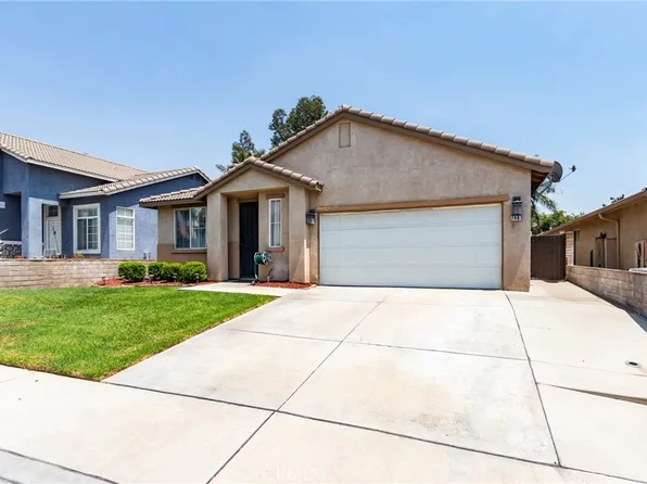 7461 Indigo Ln, Fontana, CA 92336
