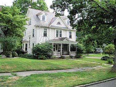 1st image of 1309 E 3rd St