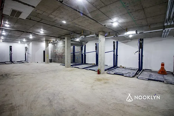 Rented by Nooklyn NYC LLC | media 19