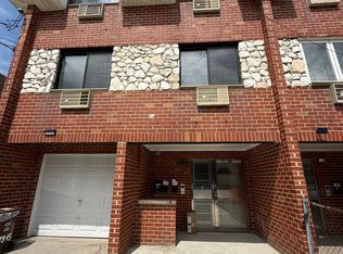 119-15 28th Ave #2, Flushing, NY 11354