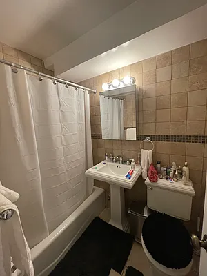 Rented by JMG Properties | media 2