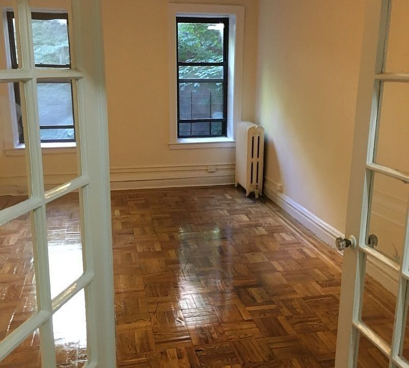 1st image of 56 Bennett Ave APT 1H