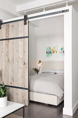 Sold by Compass | media 2