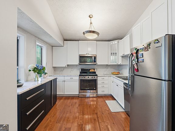 5th image of 5421 Burdette Rd SE