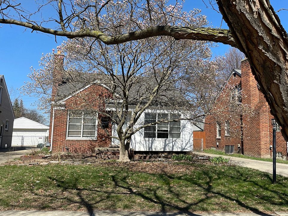 1st image of 21183 Kenmore Ave