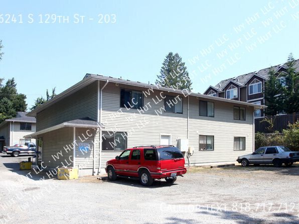 6241 S 129th St #203