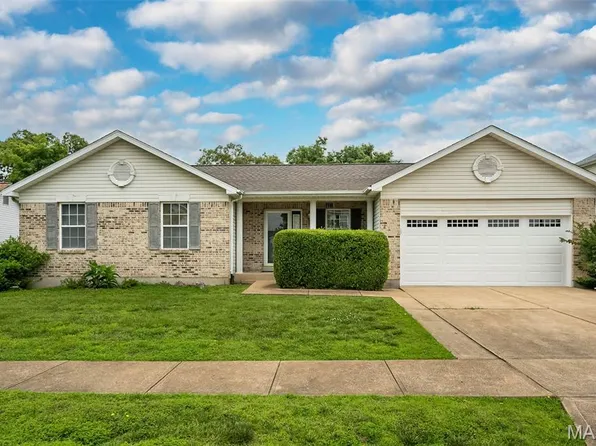 425 Bluffview Hts, Arnold, MO 63010