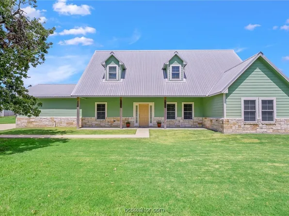 14850 Tuttle Ln, Iola, TX 77861