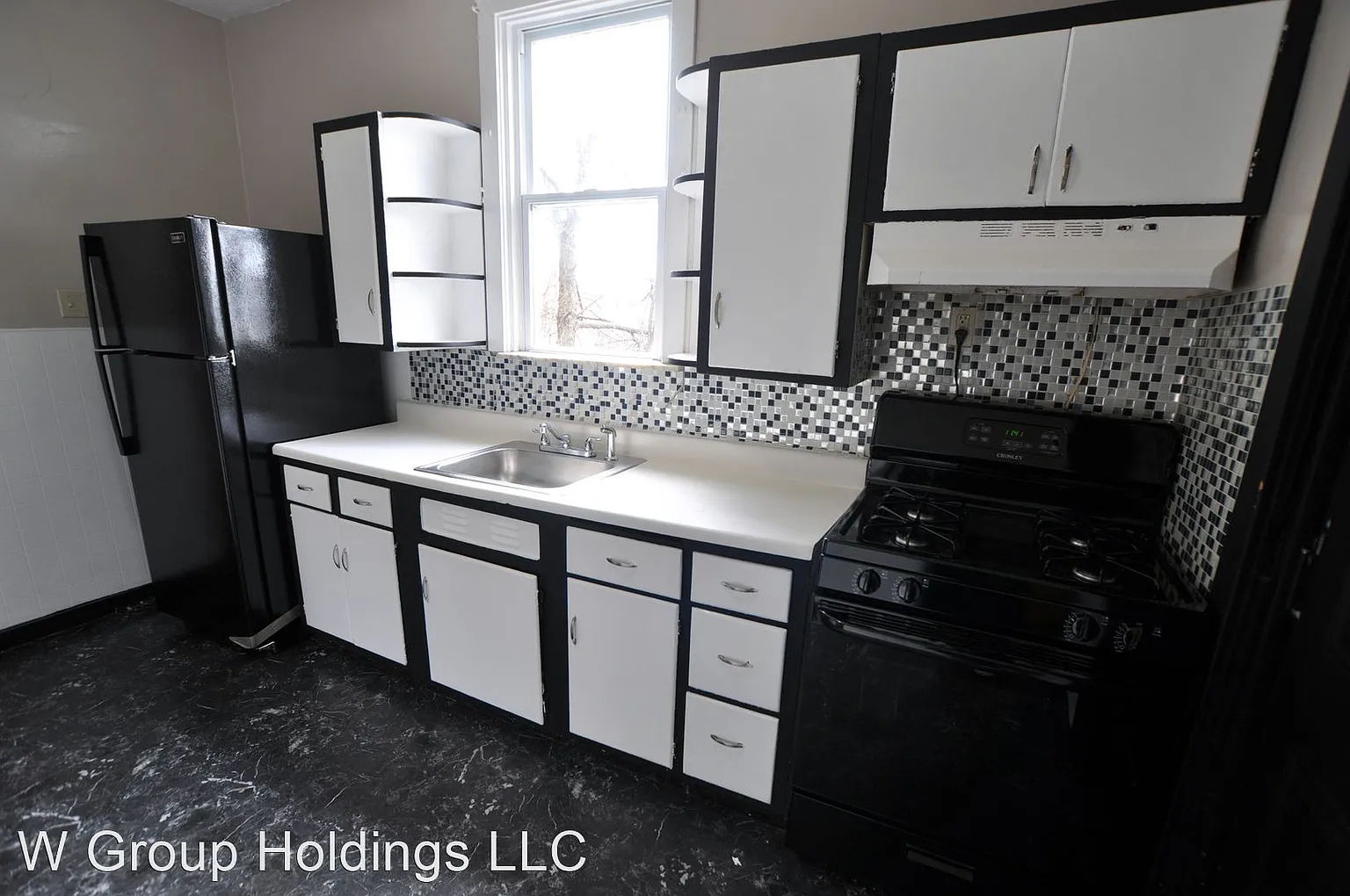227 Bruce St photo 1